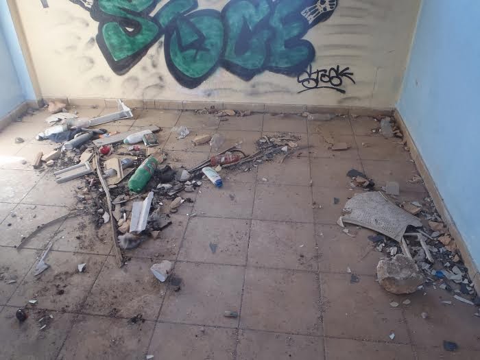 Εικόνες ντροπής στο γήπεδο Κάστρου Λαμίας καταγγελία αναγνώστη - Φωτογραφία 4