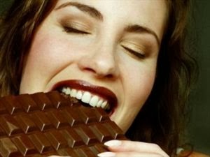 Η σοκολάτα μειώνει τον κίνδυνο εγκεφαλικού επεισοδίου - Φωτογραφία 1