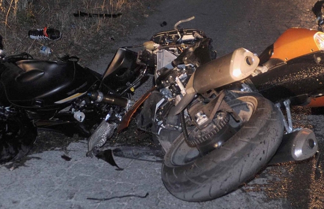 Πάτρα-Τώρα: Και νέο τροχαίο - Σοβαρά τραυματίας οδηγός μοτοσυκλέτας σε τροχαίο στο Σκαγιοπούλειο - Φωτογραφία 1