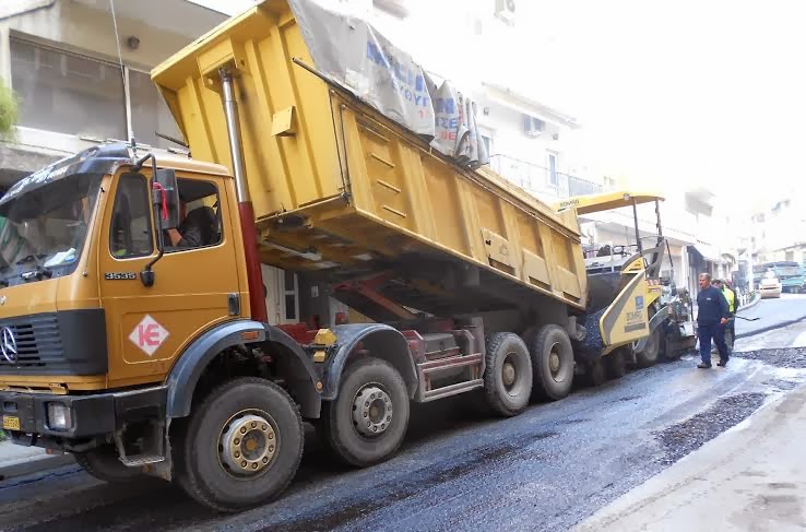 Σε χρόνο ρεκόρ η ασφαλτόστρωση κεντρικής οδού... - Φωτογραφία 3