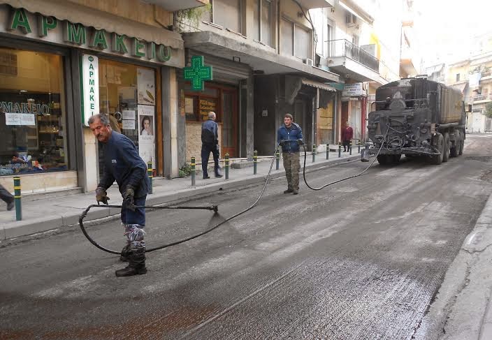 Σε χρόνο ρεκόρ η ασφαλτόστρωση κεντρικής οδού... - Φωτογραφία 4