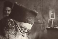 4350 - Αδελφότης Νικομηδαίων. Ο Γερο Αρσένιος ο ξυλογλύπτης και οι υποτακτικοί του