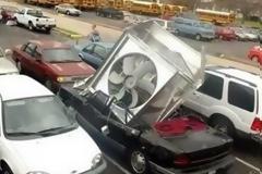 Η καταστροφή ήρθε… ουρανοκατέβατη! (PHOTOS+VIDEO)