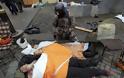 Φόβοι για νύχτα... κόλαση στην Ουκρανία! - Οι διαδηλωτές κρατούν 67 αστυνομικούς αιχμάλωτους – Δεν έχει τέλος η αιματοχυσία - Φωτογραφία 11