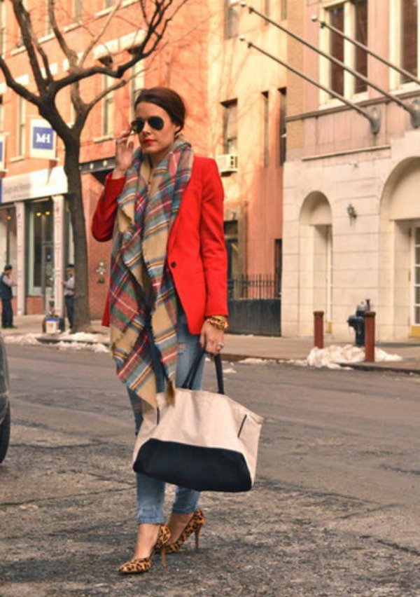 Street Style: Μία fashion blogger από τη Νέα Υόρκη που λατρεύει το καρό - Φωτογραφία 12