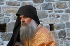 Πτυχιούχος του χημικού τμήματος του Αριστοτελείου Πανεπιστημίου Θεσσαλονίκης ο νέος Aγιορείτης Καθηγούμενος