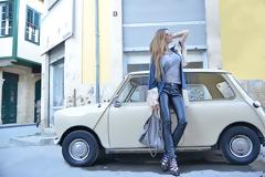 Street Style από την ...Έβελυν Καζαντζόγλου