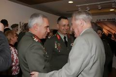 ΠΑΡΟΥΣΙΑ ΑΡΧΗΓΟΥ ΓΕΕΘΑ ΣΤΑ ΕΓΚΑΙΝΙΑ ΤΗΣ ΕΚΘΕΣΗΣ «50 ΧΡΟΝΙΑ ΕΘΝΙΚΗ ΦΡΟΥΡΑ 1964-2014»