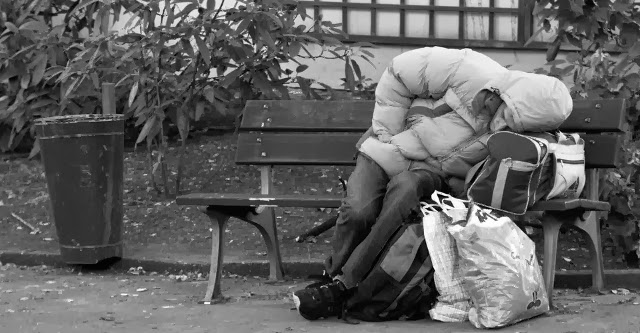 Βεβαίωση μόνιμου παγκακιού ζητάει ο Δήμος για να δώσει στέγη στους άστεγους! - Φωτογραφία 1