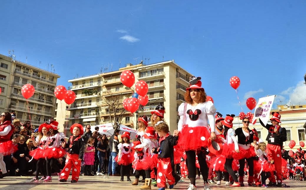 Πάτρα: Εντυπωσίασαν οι μικροί καρναβαλιστές με την ανεπανάληπτη παρέλασή τους - Φωτογραφία 5