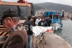 Ανασύρθηκε νεκρός ο οδηγός που έπεσε με το αυτοκίνητο του στο λιμάνι της Στυλίδας [Photos]