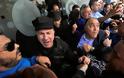 Κύπρος: Σε εμπόλεμη ζώνη μετατράπηκε η Βουλή [Video - Photos] - Φωτογραφία 3