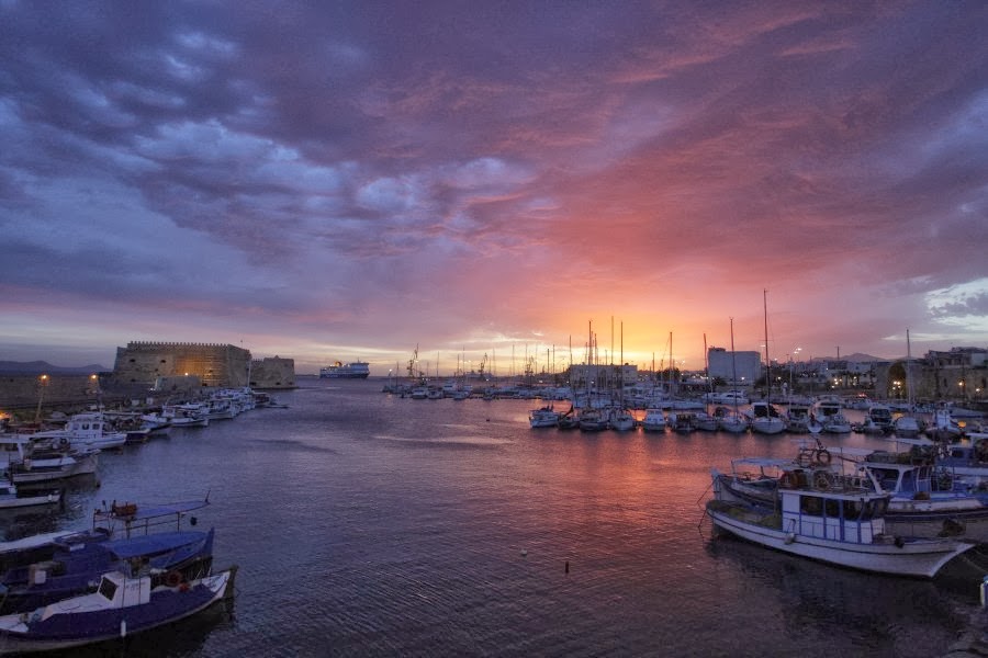 Aπίστευτη ανατολή στο λιμάνι του Ηρακλείου - Εικόνες βγαλμένες από παραμύθι - Φωτογραφία 3