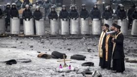 Ιστορία των Εκκλησιών της Ουκρανίας… Με αφορμή μία εικόνα Ιερέων στις διαδηλώσεις! - Φωτογραφία 1