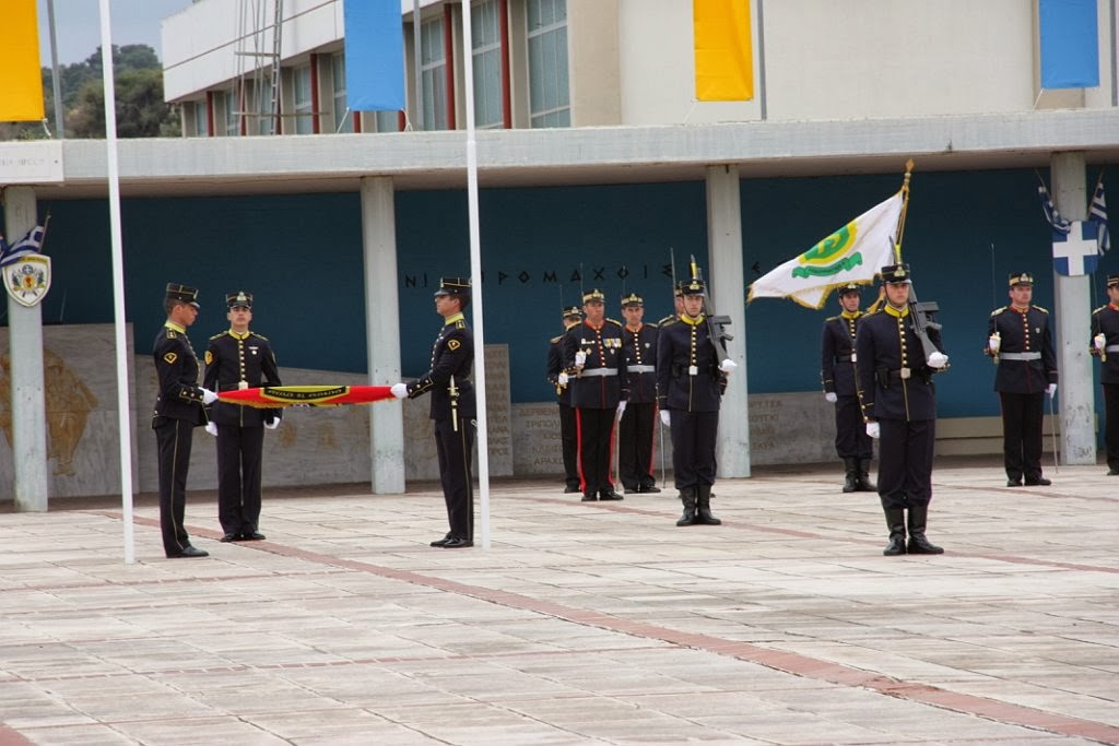 ΠΑΡΟΥΣΙΑ ΑΡΧΗΓΟΥ ΓΕΕΘΑ ΣΤΗΝ ΤΕΛΕΤΗ ΠΑΡΑΔΟΣΗΣ-ΠΑΡΑΛΑΒΗΣ ΚΑΘΗΚΟΝΤΩΝ ΑΡΧΗΓΟΥ ΓΕΣ - Φωτογραφία 4