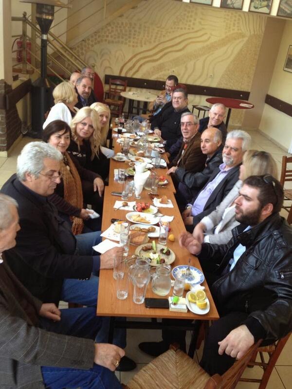 Ο Xάρης (Τομπούλογλου) πίνει τσίπουρα... !!! - Φωτογραφία 2