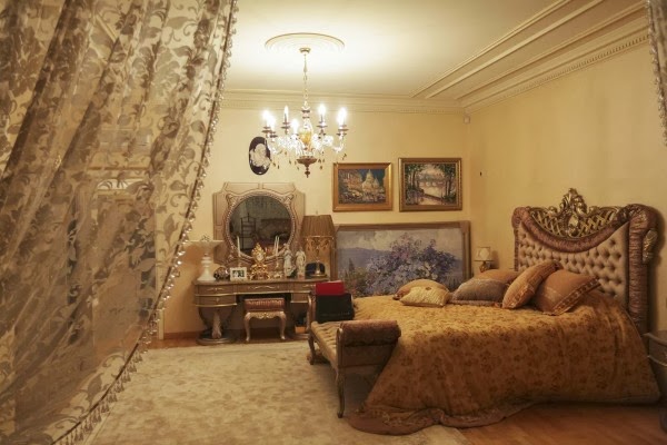 Μέσα στη χλιδή ζούσε ο Βίκτωρ Γιανουκόβιτς. Μέχρι και η τουαλέτα του ήταν χρυσή [Photos - Video] - Φωτογραφία 19