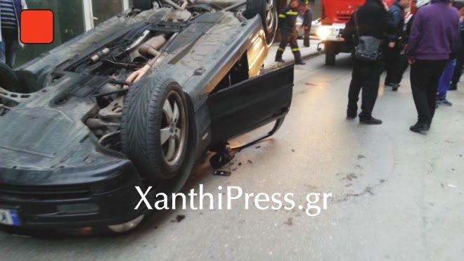 Απίστευτο ατύχημα στο Κέντρο της Ξάνθης. Η BMW χτύπησε 3 αμάξια και αναποδογύρισε! [video] - Φωτογραφία 2