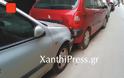 Απίστευτο ατύχημα στο Κέντρο της Ξάνθης. Η BMW χτύπησε 3 αμάξια και αναποδογύρισε! [video] - Φωτογραφία 5