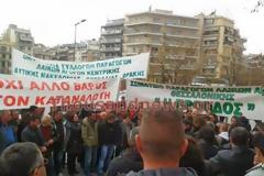 Έξω από το ΥΜΑ-Θ οι παραγωγοί λαϊκών αγορών [Photos]