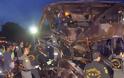 Ταϊλάνδη: Σκοτώθηκαν τουλάχιστον 15 άτομα έπειτα από σύγκρουση φορτηγού με μαθητικό λεωφορείο