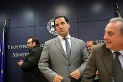 Χαμός στο Twitter με τις δηλώσεις Άδωνι για τον καρκίνο