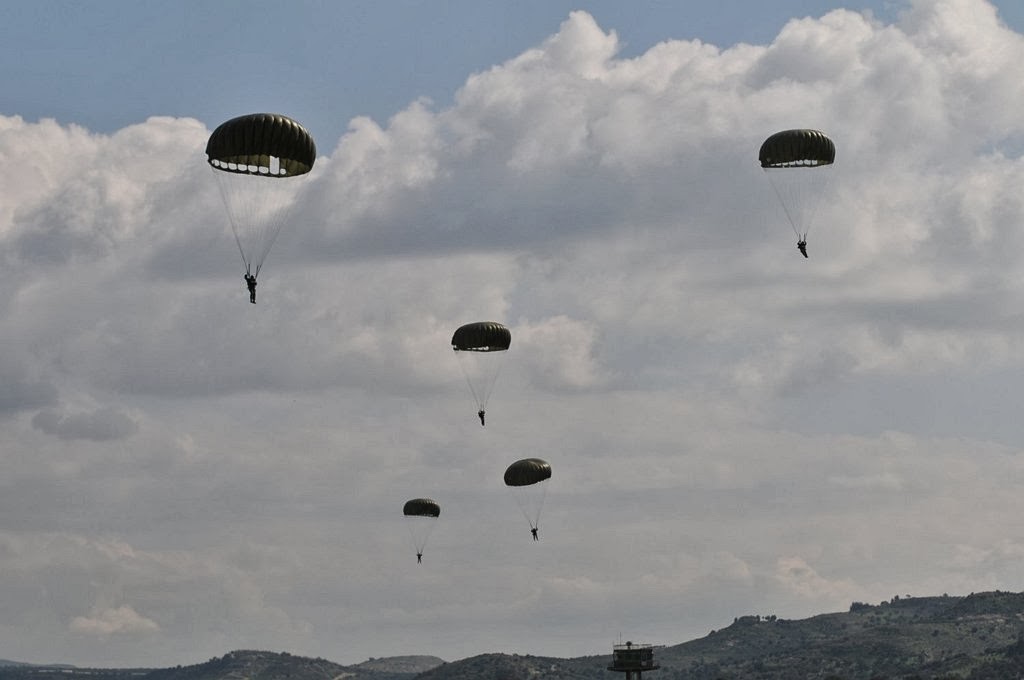 ΦΩΤΟΓΡΑΦΙΚΟ ΥΛΙΚΟ ΑΠΟ ΤΗΝ ΤΑΜΣ ΒΕΛΟΣ - Φωτογραφία 4