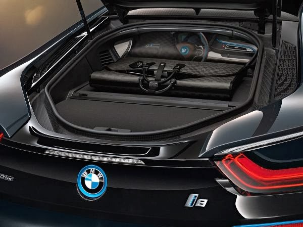 Aποκλειστικές αποσκευές BMW i8 από την Louis Vuitton - Φωτογραφία 7