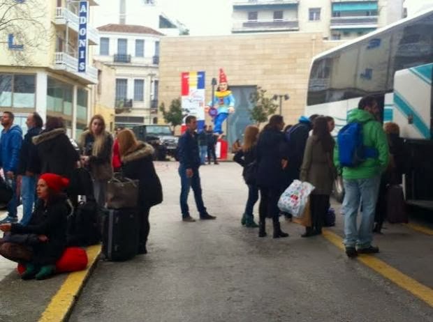 Πάτρα: Αυξημένη η κίνηση στο ΚΤΕΛ Αχαΐας - Δείτε φωτο - Φωτογραφία 4