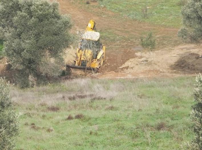 Εύβοια: Συνελήφθησαν δύο άτομα τα οποία πιάστηκαν να μπαζώνουν ρέμα! - Φωτογραφία 2