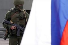 Ρωσία - Ουκρανία στην κόψη του ξυραφιού