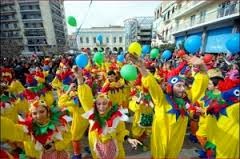 Κορυφώνεται το Πατρινό Καρναβάλι 2014! - Άρματα και 30.000 καρναβαλιστές στην εκκίνηση - Φωτογραφία 1