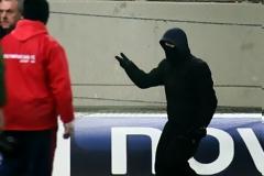 ΣΥΜΒΑΙΝΕΙ ΤΩΡΑ: Συλλήψεις και δακρυγόνα στο Γ. Καραϊσκάκης [photos]