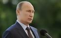 Ο Πούτιν κάνει λόγο για συνταγματικό πραξικόπημα στην Ουκρανία και στρατιωτική κατάληψη της εξουσίας