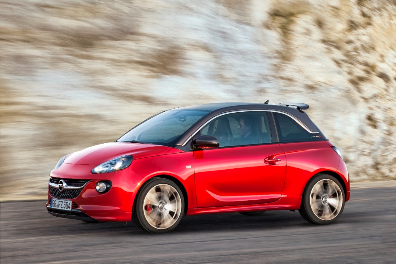 Νέο Opel ADAM S με μοναδικό στυλ Red ’n Roll: ‘Πύραυλος Τσέπης’ έτοιμος για απογείωση με 110 kW/150 hp και πλαίσιο υψηλών επιδόσεων! - Φωτογραφία 1