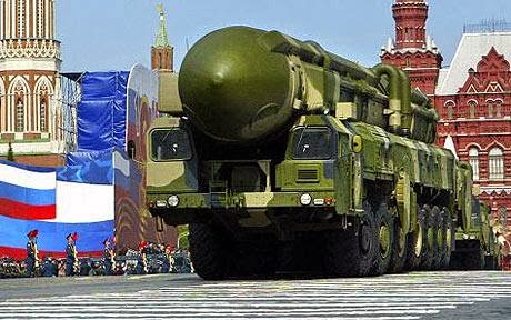 Ρωσία -  Επίδειξη δύναμης με εκτόξευση διηπειρωτικού βαλλιστικού πυραύλου...!!! - Φωτογραφία 1