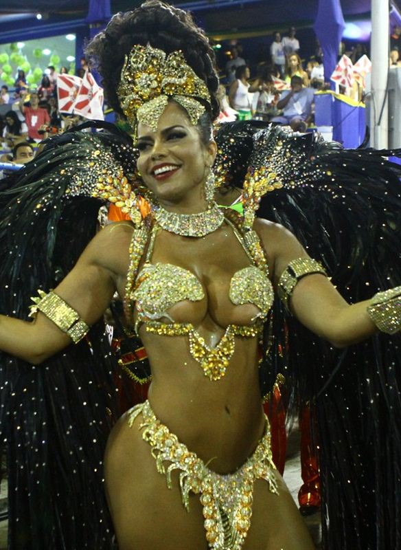 Φωτογραφίες απ΄τα καυτά κορμιά του Rio Carnaval 2014 - Φωτογραφία 10