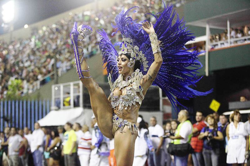 Φωτογραφίες απ΄τα καυτά κορμιά του Rio Carnaval 2014 - Φωτογραφία 12
