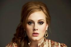 ΔΕΙΤΕ: Η Adele όταν ξυπνάει το πρωί...