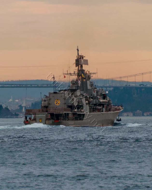 Η ναυαρχίδα του Ναυτικού της Ουκρανίας διέρχεται μέσω του Βοσπόρου - Φωτογραφία 4