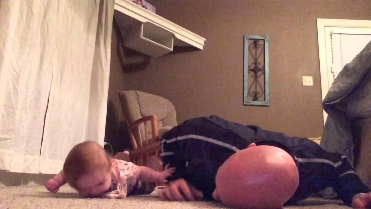 Πατέρας και κόρη...γυμνάζονται! [video] - Φωτογραφία 1