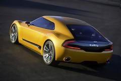 ΓΕΝΕΥΗ 2014: Το πισωκίνητο σπορ concept KIA GT4 Stinger