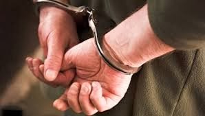 Σύλληψη 58χρονου για κλοπή καλωδίων και άλλων εξαρτημάτων στο Βόλο - Φωτογραφία 1