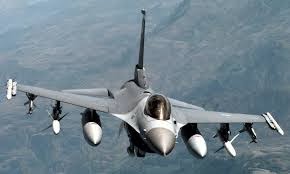 Το Πεντάγωνο στέλνει 12 μαχητικά F-16 στην Πολωνία - Φωτογραφία 1