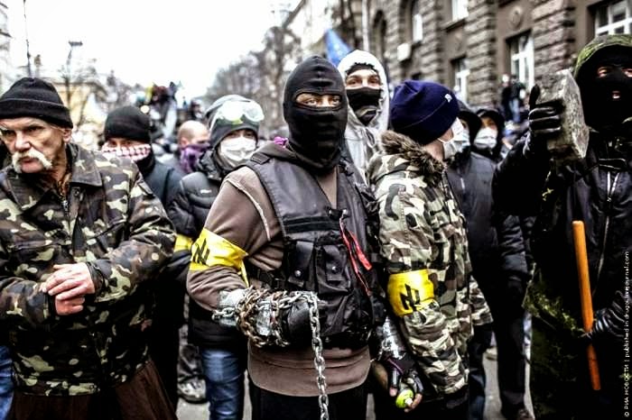 Αγαπητή Ουκρανία, Καλώς Ήλθες στην Ευρωλανδία (Euroland): οι νεοναζί στο Κίεβο θέλουν να μειώσουν τις συντάξεις κατά 50%! - Φωτογραφία 1