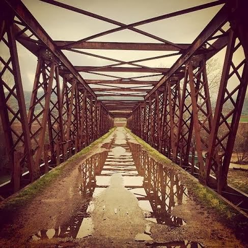Η γέφυρα που ένωνε τα Τρίκαλα με τη Λάρισα... - Φωτογραφία 2