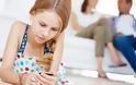 Έρευνα συσχετίζει την κατοχή smartphones με την ... προσοχή των γονέων στα παιδιά