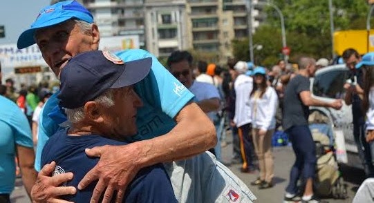 9ος Διεθνής Μαραθώνιος «ΜΕΓΑΣ ΑΛΕΞΑΝΔΡΟΣ»‏‎ - Ο 85χρονος δρομέας Παναγιώτης Σαμαράς  εντυπωσιάζει με το παράδειγμά του - Φωτογραφία 1