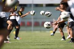 Μαθήματα ποδοσφαίρου από τους θρύλους της Juventus