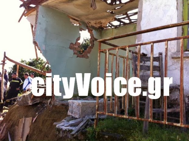 Αιτωλοακαρνανία: Τραγωδία στη Γραμματικού Μακρυνείας - Δυο άνδρες καταπλακώθηκαν από τα χαλάσματα τοίχου - Φωτογραφία 2